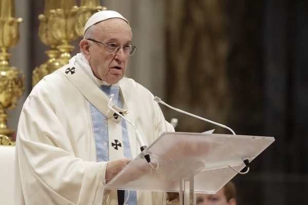 vatican-pope-new-year-9d4f116520ebb469.jpg.cf.jpg