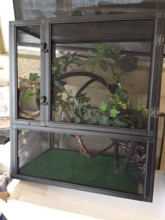 Chameleon cage.jpg