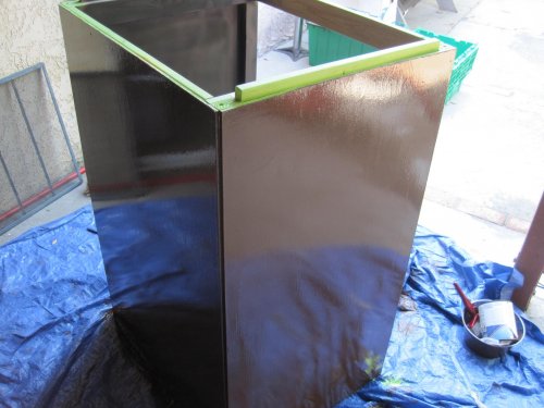 Chameleon wood stand 004.jpg