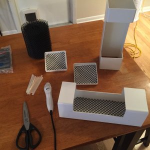 custom feeder cups