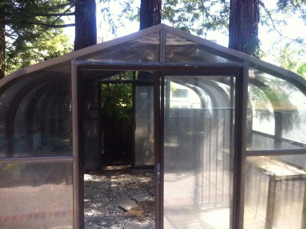 Another View. From the original ad.
It is now in pieces in my backyard.

Most of the upper glass panels will be replaced with UVT Glass or UVT Acry