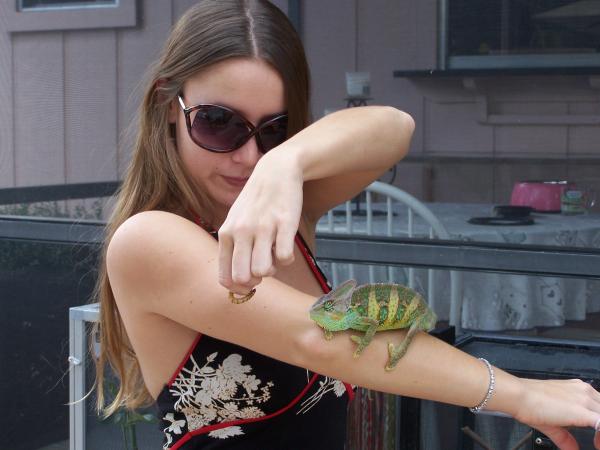 My daughter, Lizbeth, giving Luie a super worm.