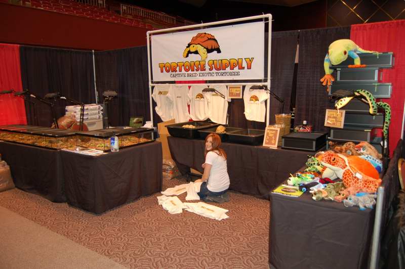 TortoiseSupplyBooth2.JPG