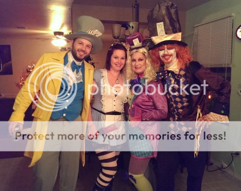 HalloweenpartyFamily.jpg