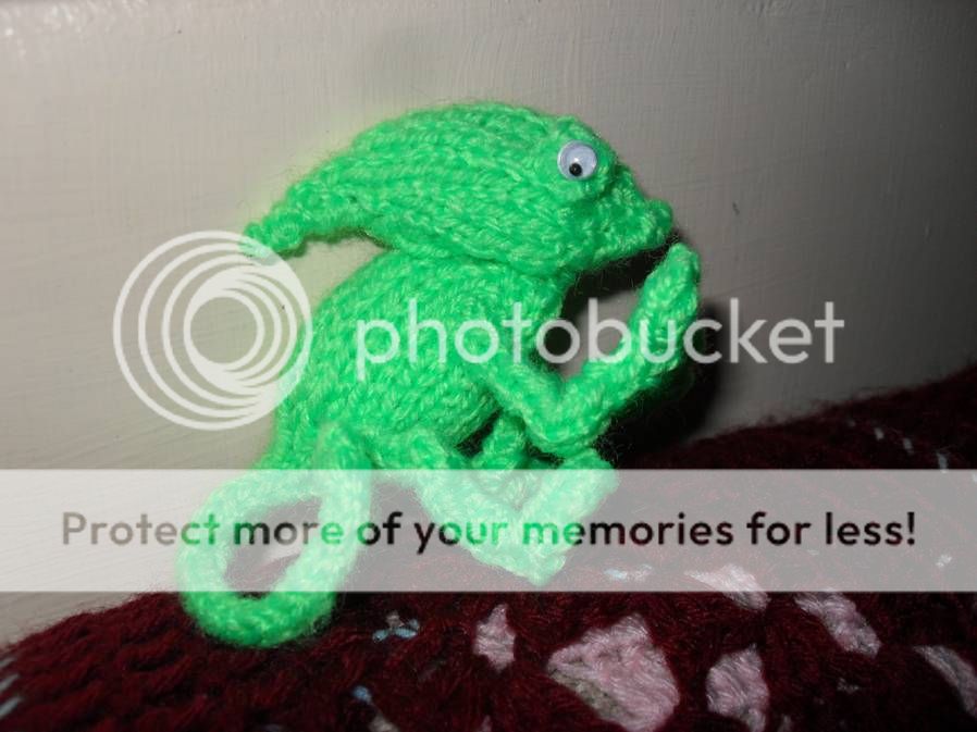 KnittedVeiledSitting.jpg
