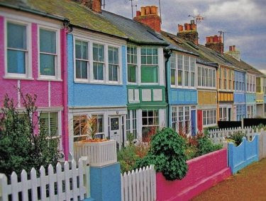 colorful-cottages-England.jpg